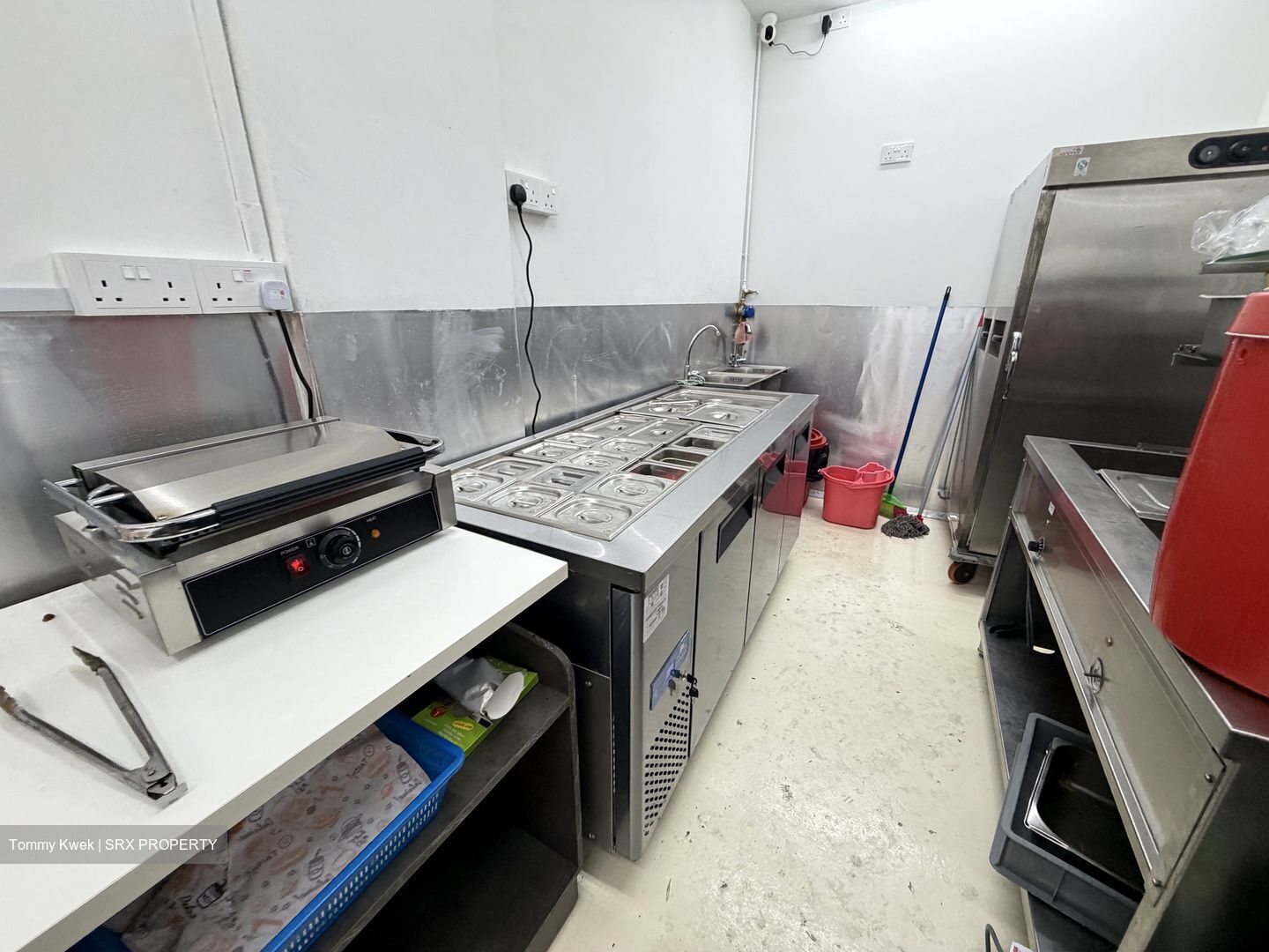 Jurong East Street 31 (D22), Shop House #635907941